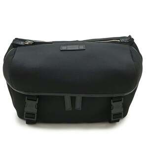 GUCCI Authentic Black Leather Shoulder Bag